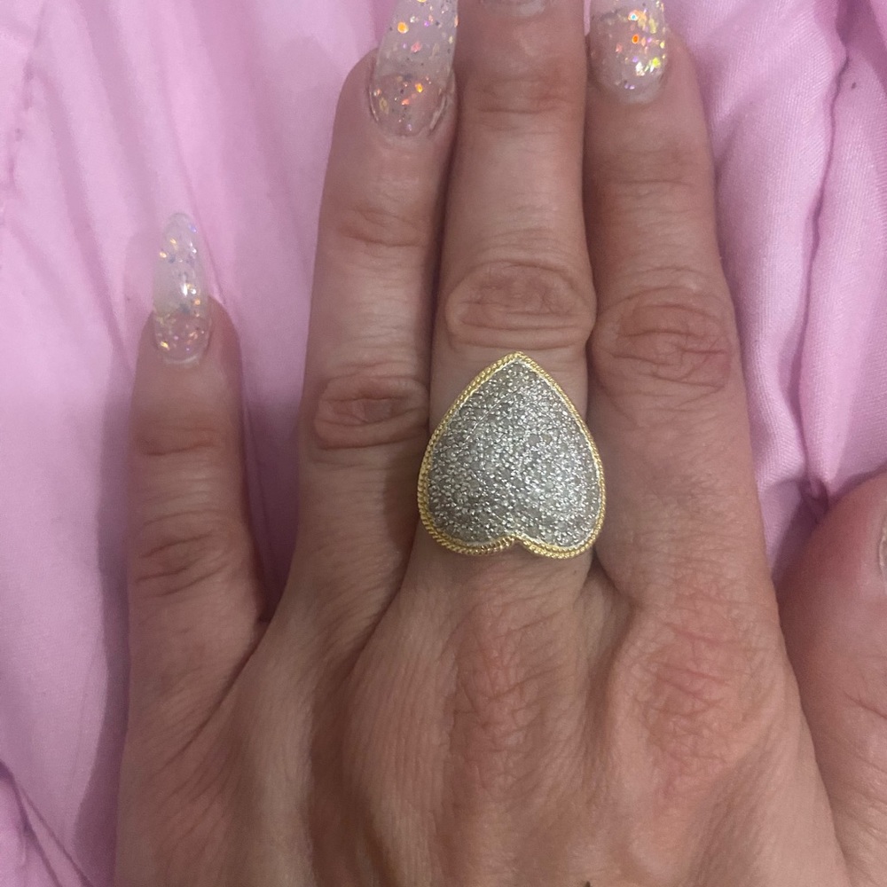 14k solid gold diamond heart ring - Picture 3 of 16
